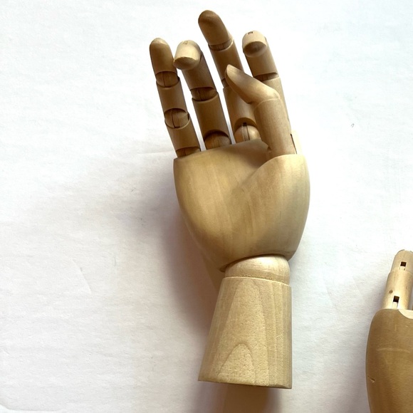 Wooden Articulated Hand Model mannequin hand wood drawing art supplies - Picture 6 of 6